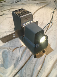ARGUS 300 Slide Projector