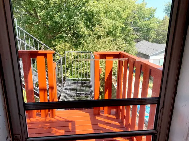 Private Balcony included in UNFURNISHED Room Gay Friendly628643919034901228