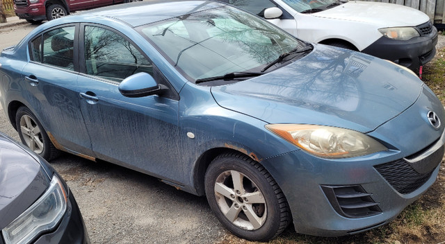 1 700$-Mazda3 2010 très bon état mécanique à vendre ! 268 000km dans Autos et camions  à Ville de Québec - Image 2