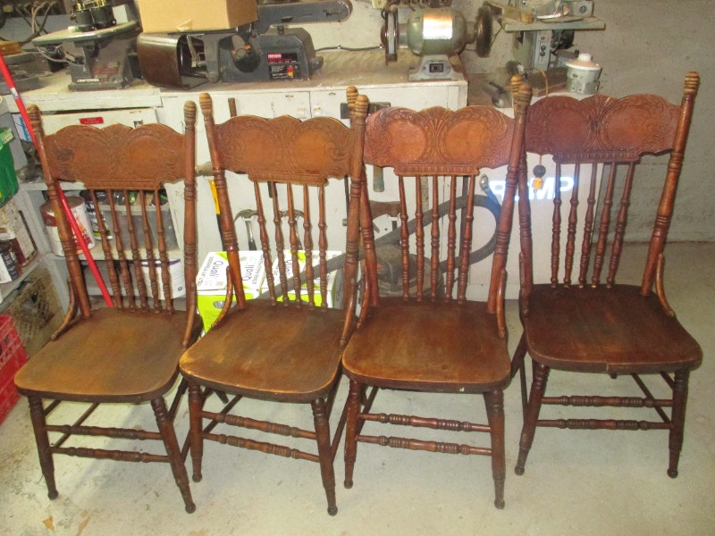 LOT OF 4 ANTIQUE BASS RIVER CHAIRS 200 Arts & Collectibles City of