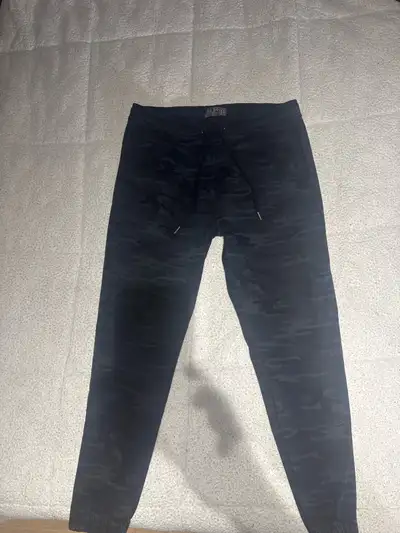 Men’s West 49 Pants Size Large Used like new