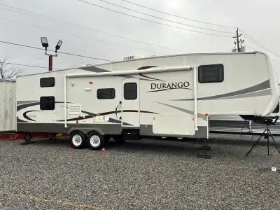 2006 Need fithwheel tow 12000 obo Air conditioning not working