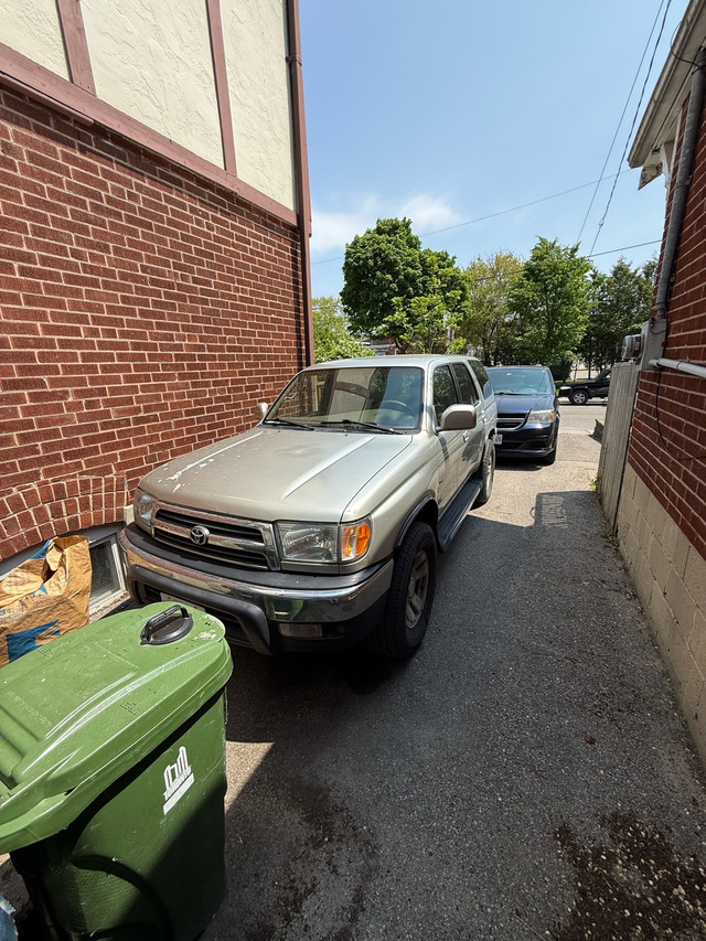 2000 Toyota 4Runner  in Cars & Trucks in City of Toronto