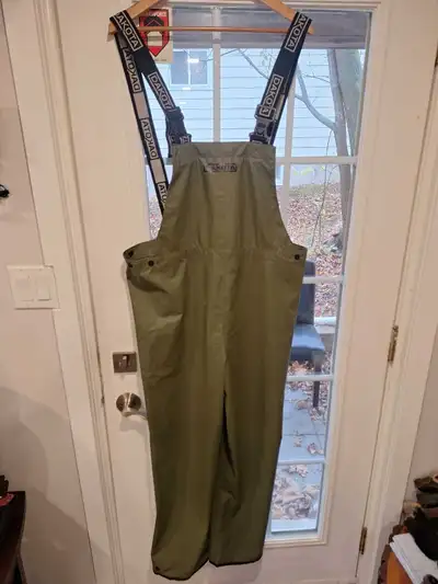 Dakota Rain Bib Overalls M, View more