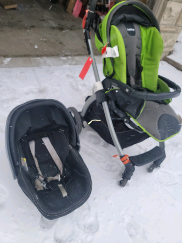 Peg Perego Book Plus    Stroller System - 3 In 1 With   Car Seat in Strollers, Carriers & Car Seats in Mississauga / Peel Region - Image 4