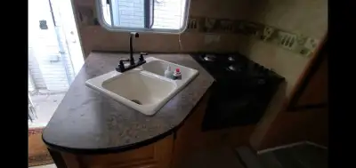 2009 camping trailer 23 foot North Trail ready for camping $7,500.00 . Give me call 416 930 1818 tha...