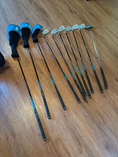 Like New Callaway Strata 11- Piece Golf Set/Only 8 Iron Used,, View more