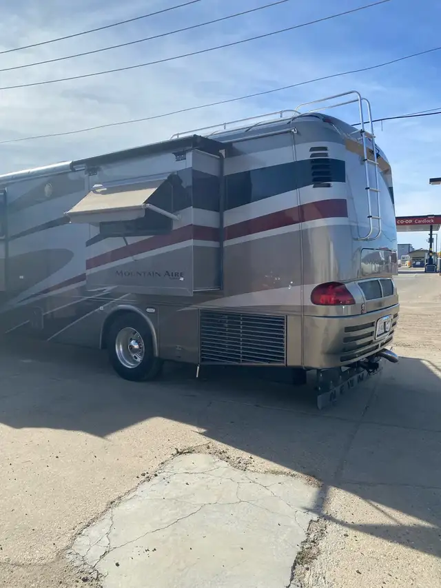 newmar mountain aire diesel pusher | RVs & Motorhomes | Calgary | Free ...