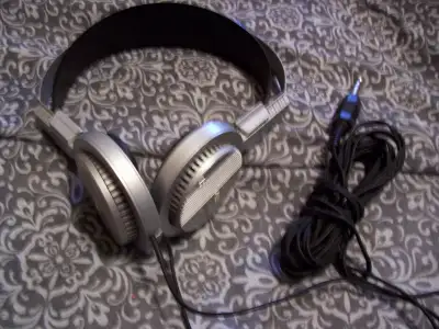 Vintage JVC model H-707 Stereo headphones, View more