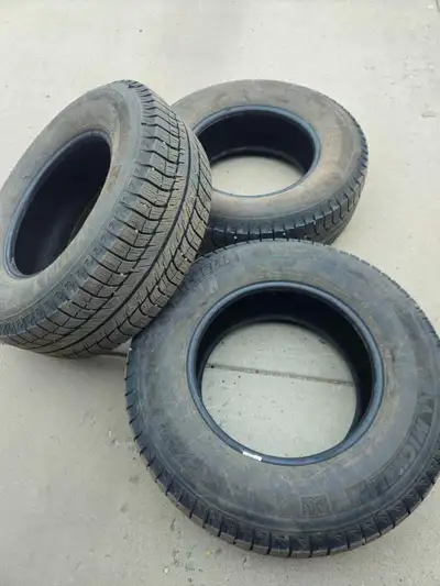 Michelin - X-Ice Snow 265/70 R17 Set of 3 Pick up in Cougar Ridge SW Calgary