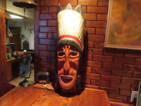 Sculpture de tête Amérindienne