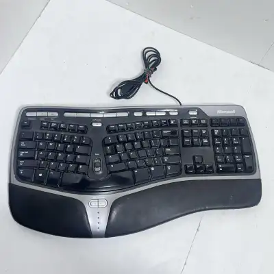 Microsoft Ergonomic Keyboard 4000 v1.0 usb wired for pc, View more