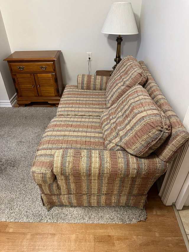 Vintage Loveseat in Couches & Futons in Mississauga / Peel Region