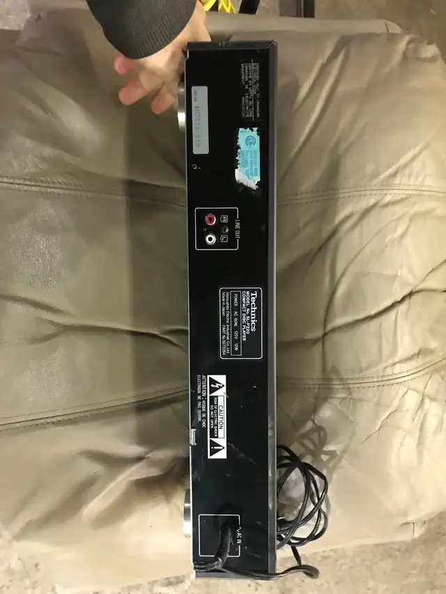 technics sl-p220 CD player in Stereo Systems & Home Theatre in Oakville / Halton Region - Image 5