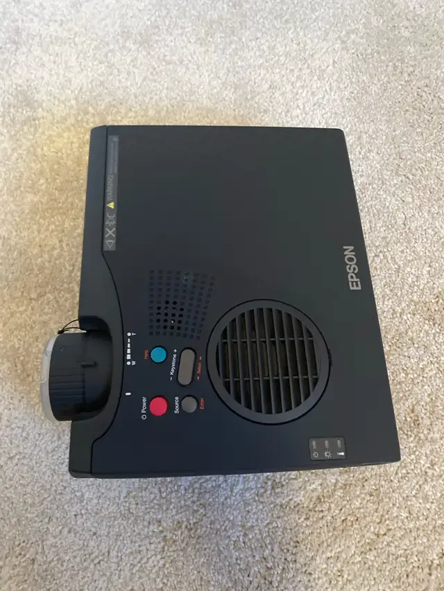 Epson Projector in General Electronics in Edmonton - Image 2