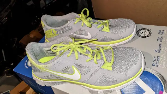 Nike Flex Supreme Supreme TR 2 Running Shoes in Men's in Mississauga / Peel Region - Image 2