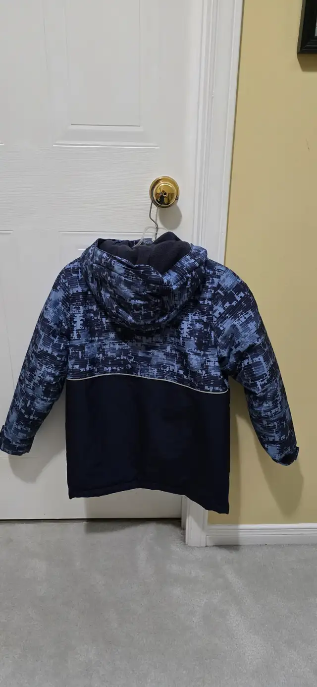Kids winter jackets in Kids & Youth in Markham / York Region - Image 5