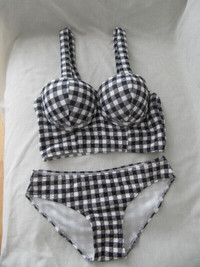 (New) 1950s style black and white bikini set (fits 34/36 A/B)