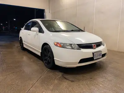 Will not be selling aftermarket rims with car I have oem but can add for additional cost 220000 kms...