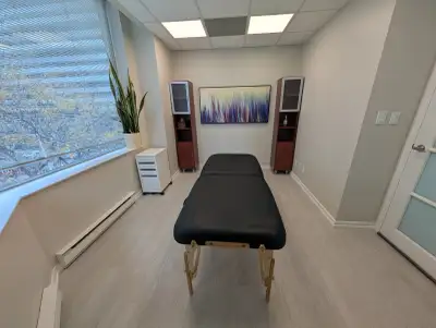 Beautiful, large, newly renovated treatment room available — perfect for RMT, Acupuncturist, Osteopa...