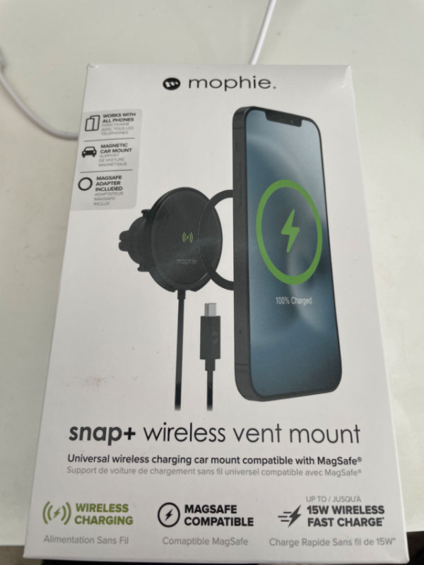 Mophie Snap+ wireless vent mount in General Electronics in Edmonton