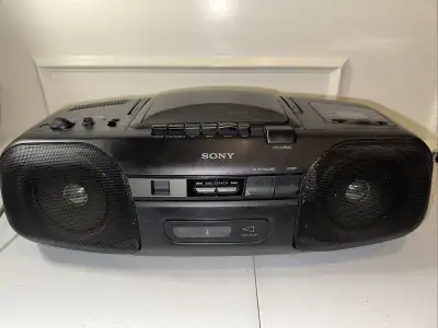 I deliver! Vintage Sony CFD-8 AM/FM Cassette/CD Player, View more