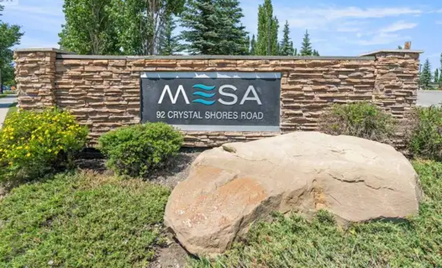 GORGEOUS  CONDO -  OKOTOKS -  MESA CONDOS