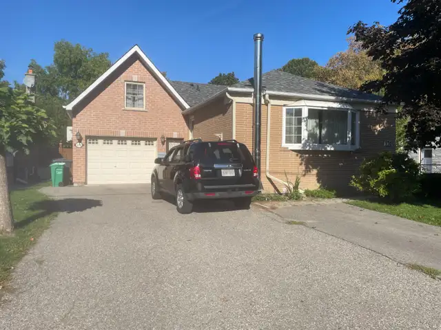 House for rent / $2300.00 + utilities in Long Term Rentals in Mississauga / Peel Region - Image 5