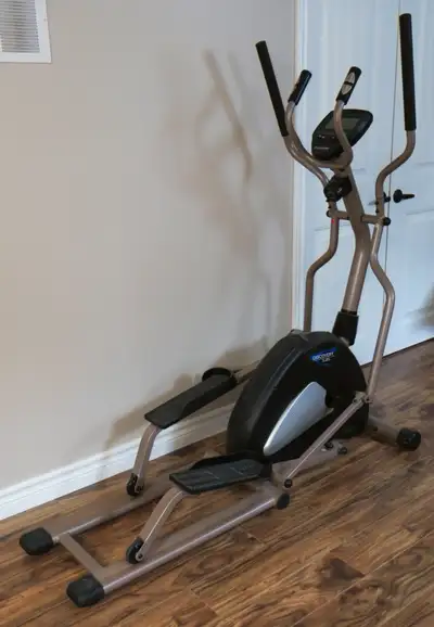 A Discovery 5.2 EL Elliptical Trainer exerciser by Keys Fitness, View more