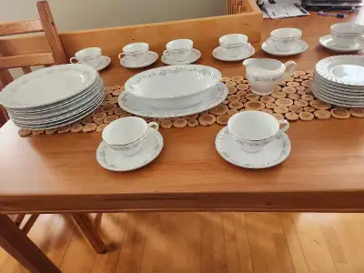 vaisselles 8 personnes, View more