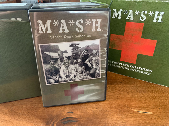 M•A•S•H The complete collection dans CD, DVD et Blu-ray  à Ouest de l’Île - Image 2