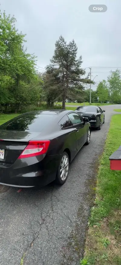 2013 Honda Civic coupe EX L Has black leather heated seats Sun Roof Tinted rear windows Has Bluetoot...