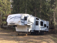 2008 Keystone Fuzion Toy Hauler RV for Sale by Owner 