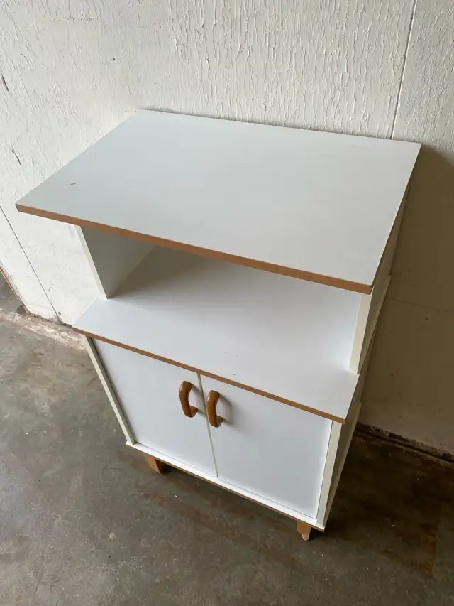 Microwave Stand in Bookcases & Shelving Units in Kingston - Image 3