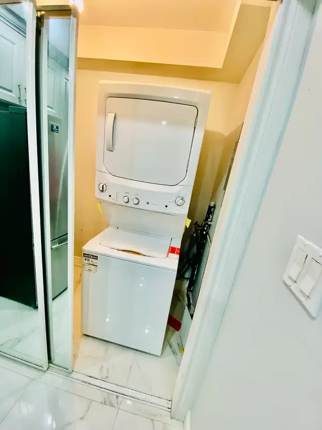 1 FURNISHED PRIVATE BEDROOM in Short Term Rentals in Mississauga / Peel Region - Image 7