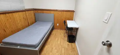 Furnished private Room for rent - Located in st. Norbert neighbourhood - Rent $500/month - Month to...