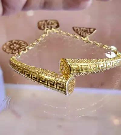 beautiful 22k gold bracelet , View more