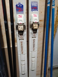 Skis de fond  avec bâtons 