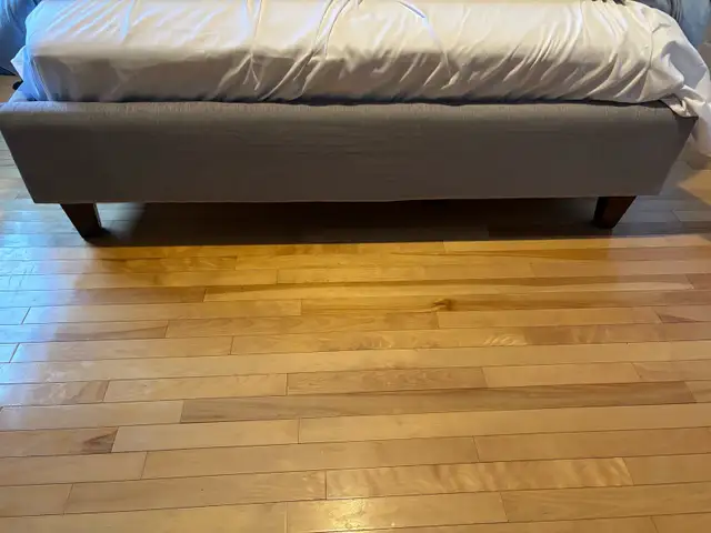 Queen Bed Frame in Beds & Mattresses in Ottawa - Image 4