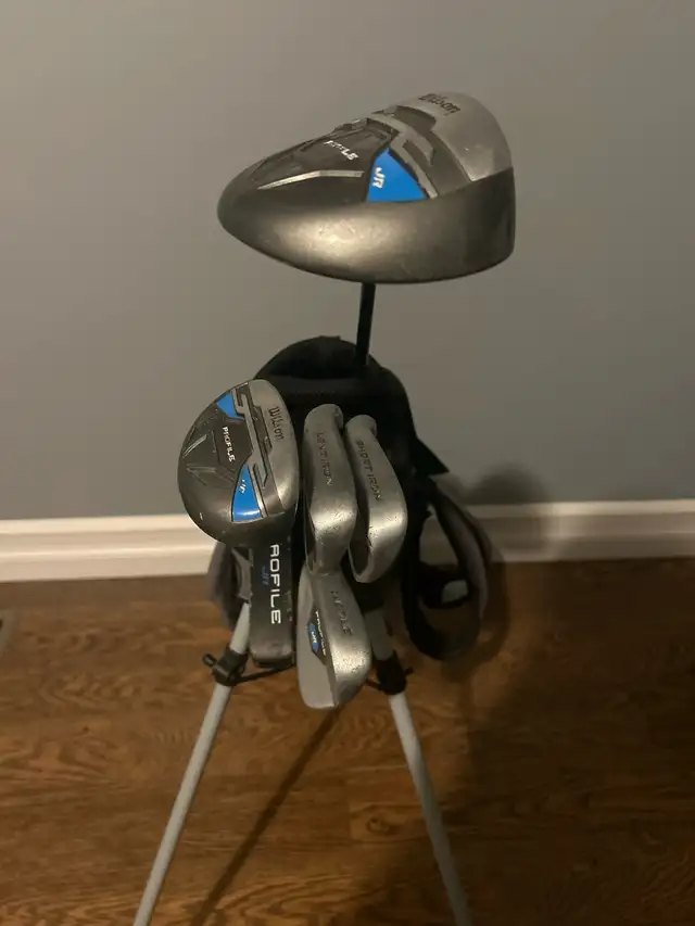 Used children set left handed golf clubs in Golf in Owen Sound - Image 9