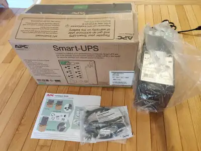 ⭐New⭐ APC Smart UPS 750 (SMT750C 500W) Sinewave Battery Backup, View more