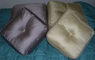 4 Pillows, View more
