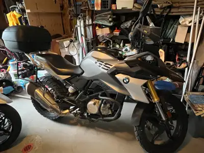 Moto BMW 310GS 2019. 21761 km. Maîtrise parfaitement la ville tout comme les sorties dans la campagn...
