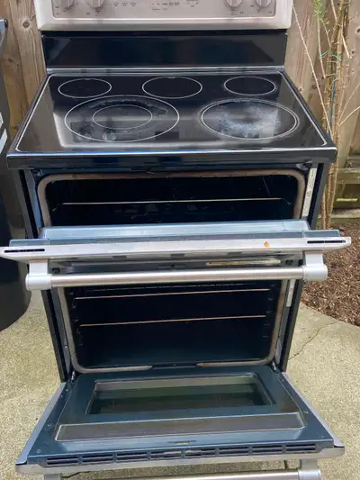MAYTAG DOUBLE OVEN ELECTRIC STOVE, View more