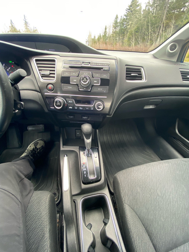 2013 Honda Civic LX in Cars & Trucks in Moncton - Image 4