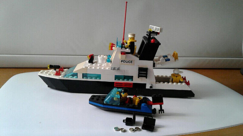 Old lego police boat new arrivals