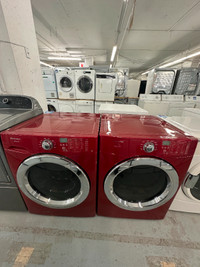 Laveuse sécheuse rouge Frigidaire washer dryer red