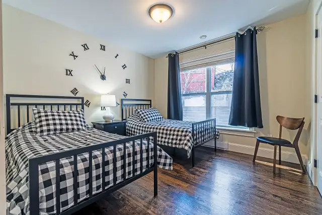 Executive Halifax Home Furnished with Water View in Long Term Rentals in City of Halifax - Image 9