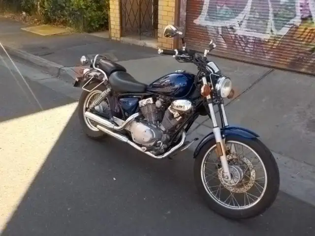 Yamaha XV250 /Vstar 250 / Virago 250 engine + exhaust parts in Motorcycle Parts & Accessories in North Bay - Image 7