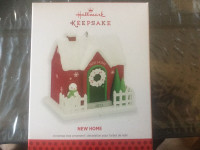 hallmark Keepsake Ornament 2013 ( New Home )